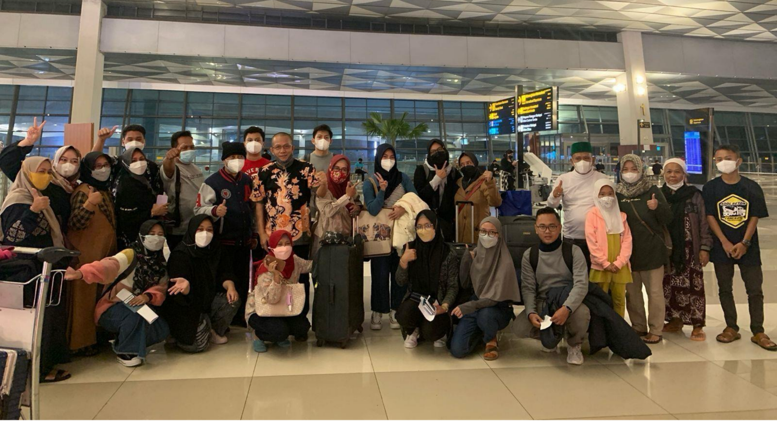 Pendidikan dan karier global