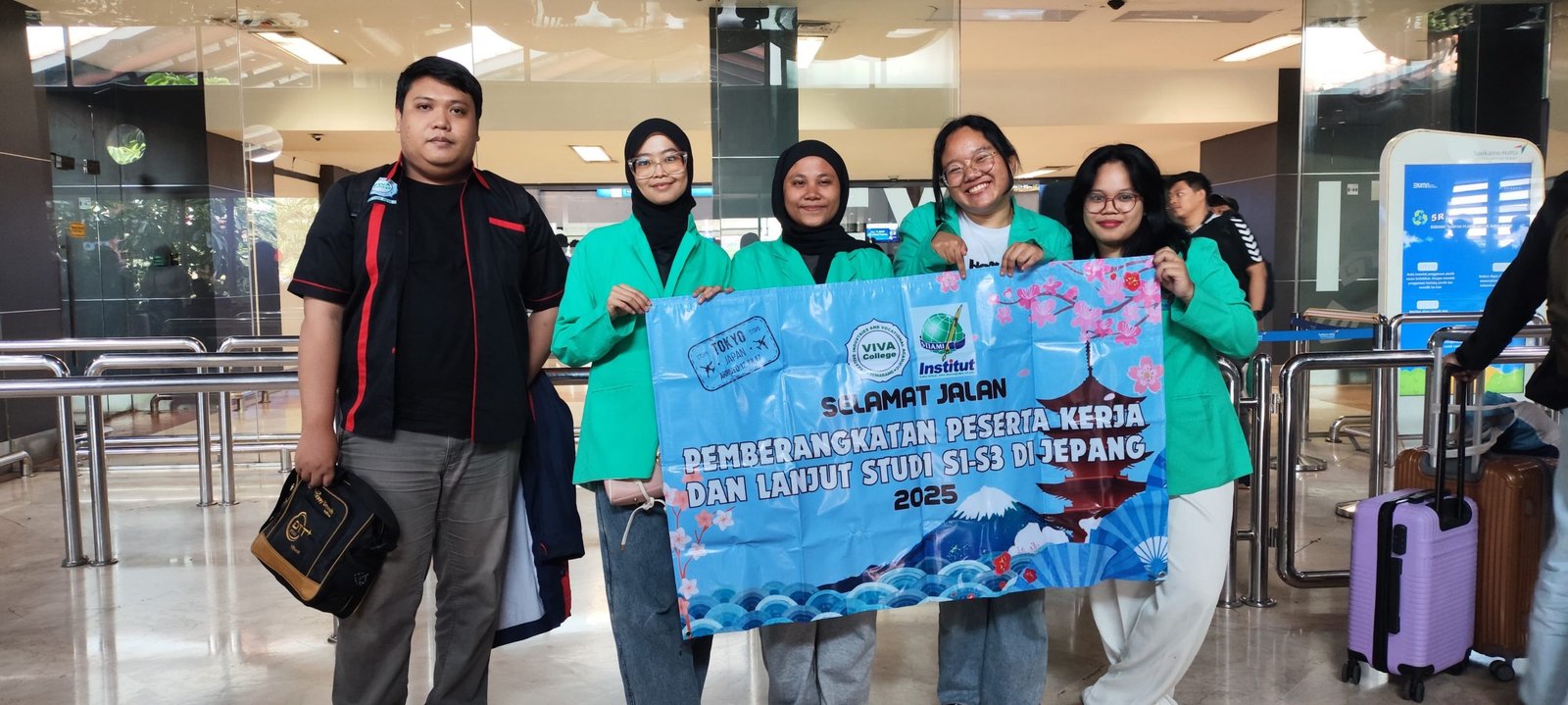 Peserta program internasional